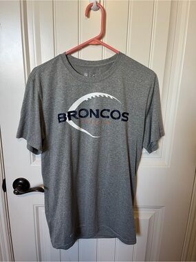 NFL Broncos Gray Short-Sleeve Graphic Tee